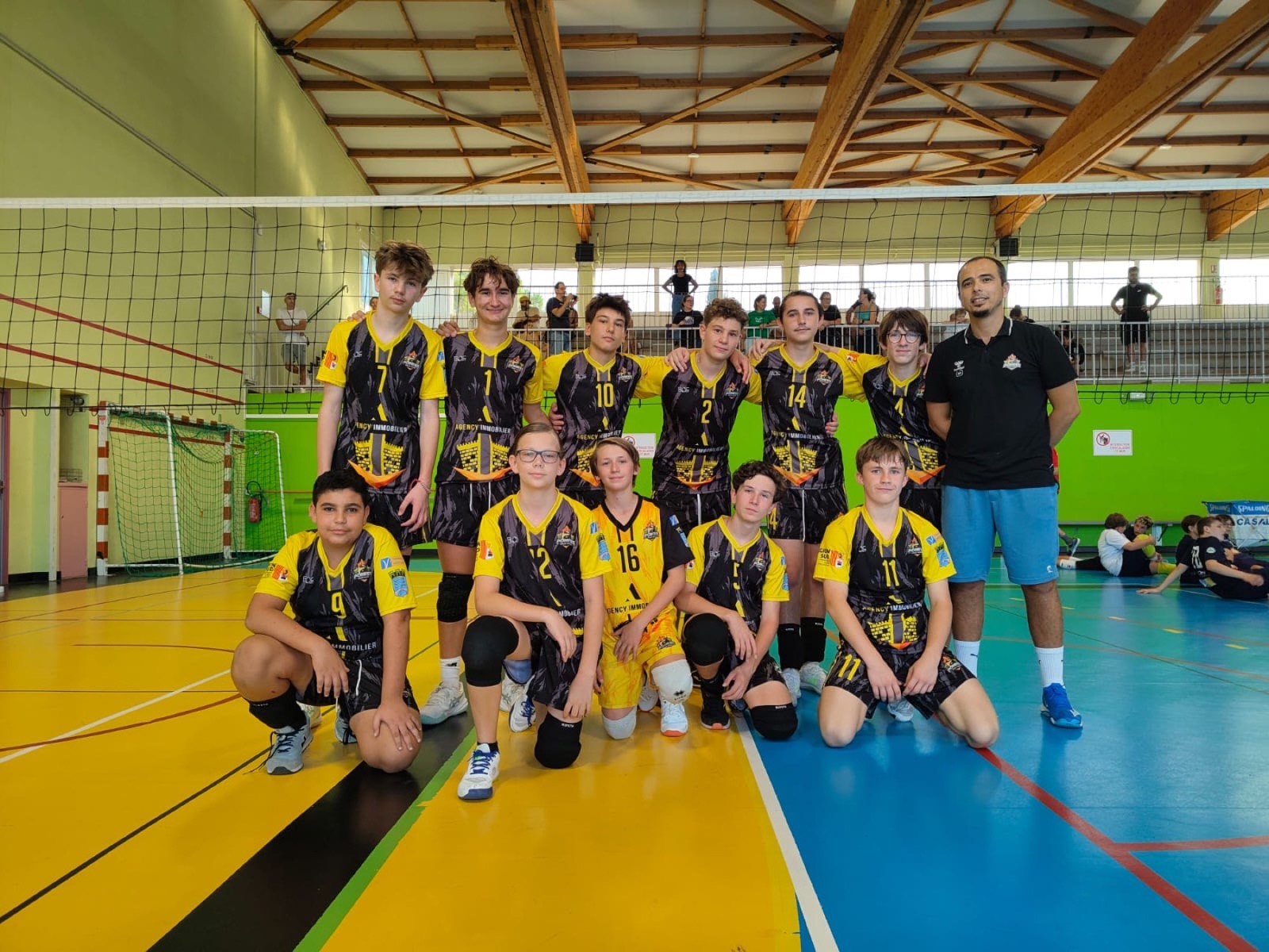 Photo de groupe des M15 masculins de l'USPVA